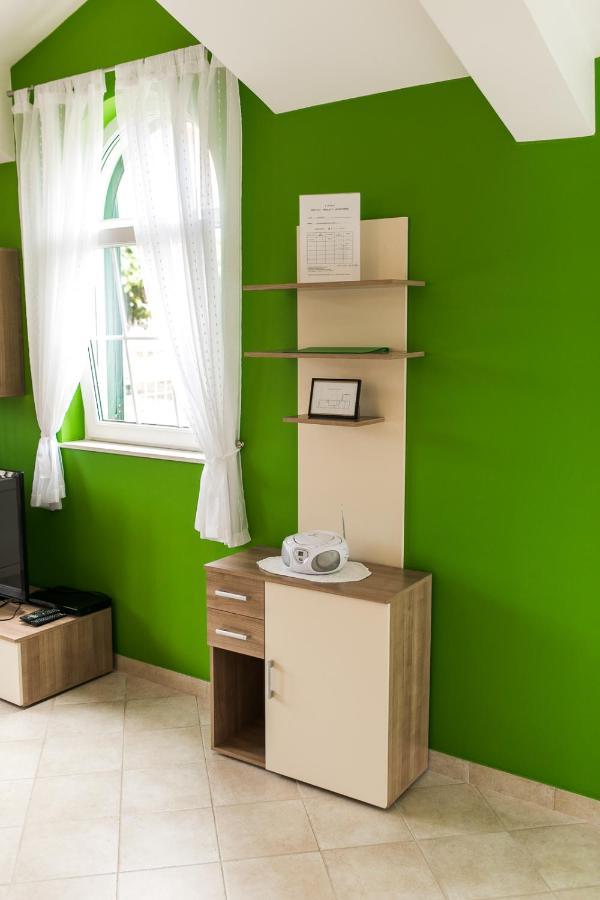 Apartments Lupus Vodice Luaran gambar