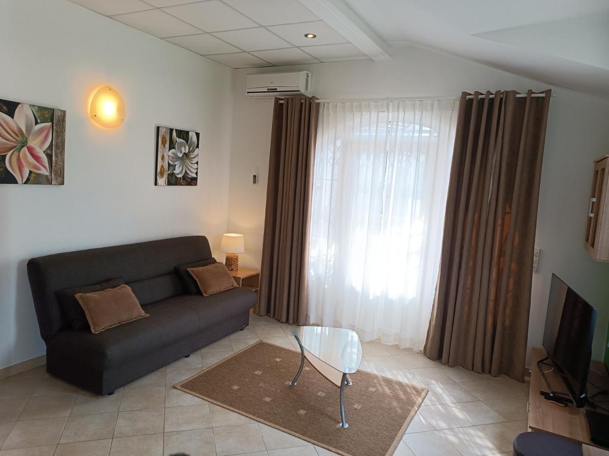 Apartments Lupus Vodice Luaran gambar